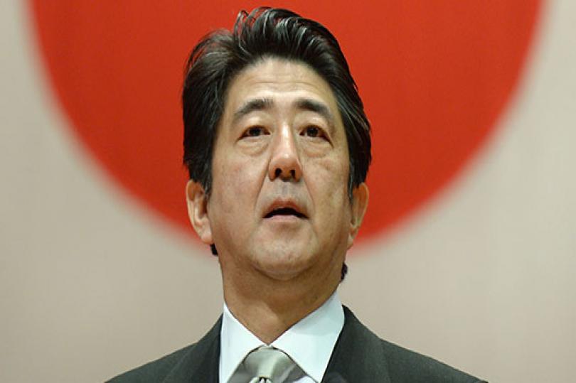 رئيس الوزراء الياباني: الاقتصاد يتعافى بشكل جيد